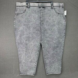 Terra & Sky Womens Plus Size 4X (28W-30W) Gray Denim Capri Jeggings